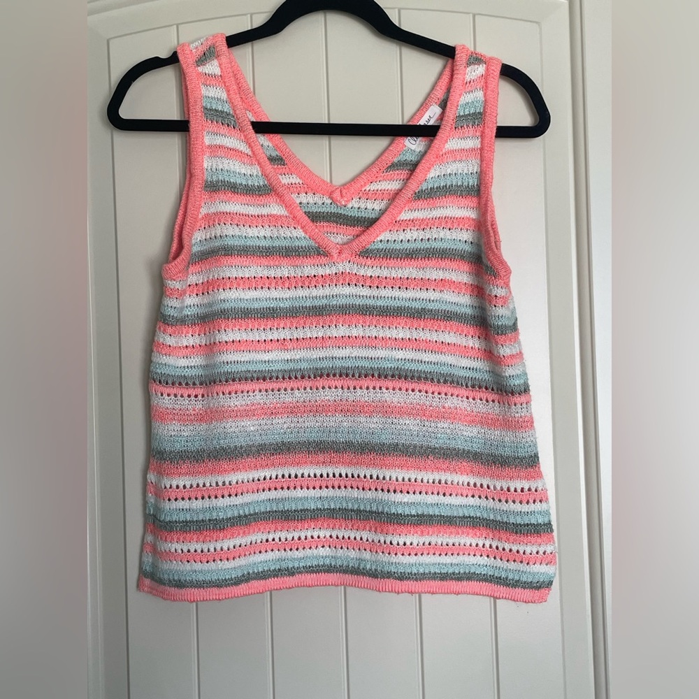 Cloud Chaser Pink and Gray Cropped Sleeveless Tank Top